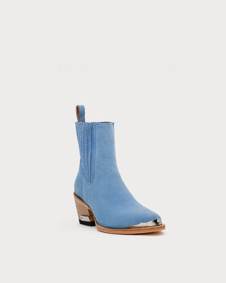 Aria Blue
